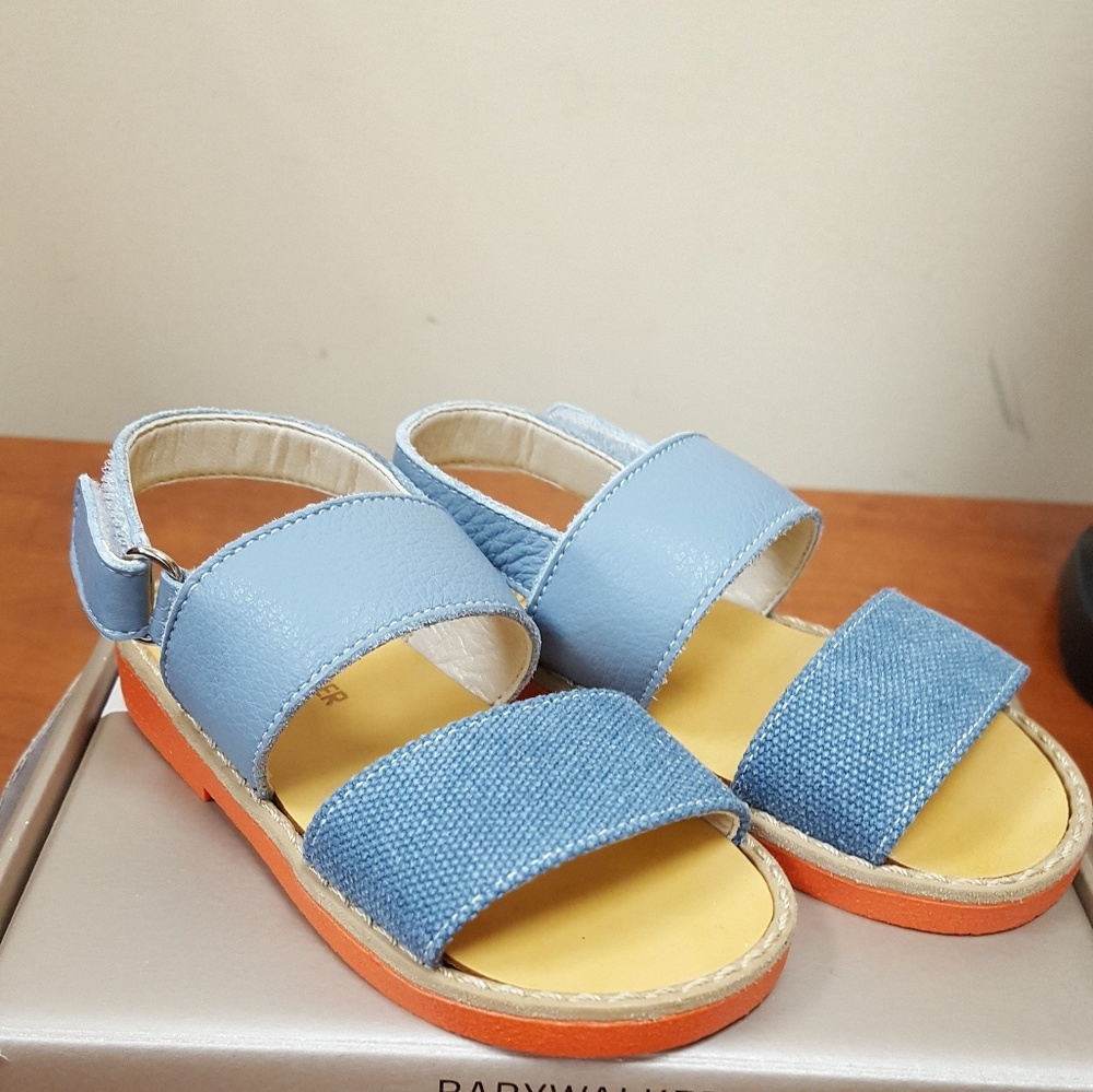 Kids sandals